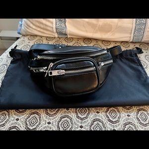 Alexander Wang Attica mini fanny pack in leather
Retail Price $595.00usd